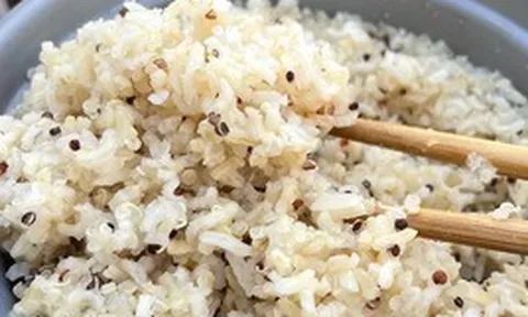 Người đàn ông ngày nào cũng ăn cơm trộn 1 loại hạt, 1 năm sau đi khám nhận kết quả bất ngờ