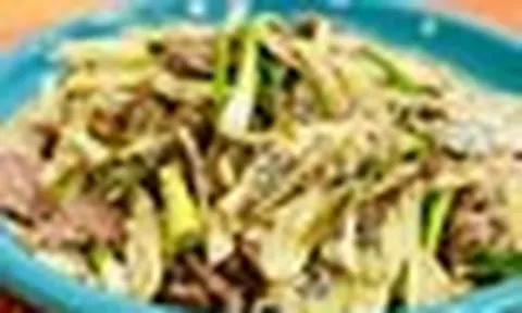 Ngày càng nhiều người tử vong vì suy thận, bác sĩ khuyên: Chớ dại ăn nhiều 5 loại rau này!