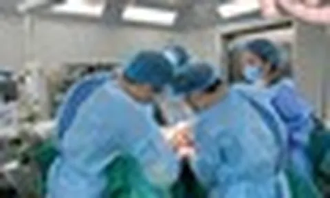 Giấu bệnh để con yên tâm làm ăn, ngày nhập viện khối ung thư lớn tới 20cm
