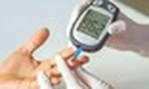 Dấu hiệu nguy hiểm nhất của bệnh tiểu đường không phải là khát nước, mà là sự xuất hiện thường xuyên của 10 bất thường này