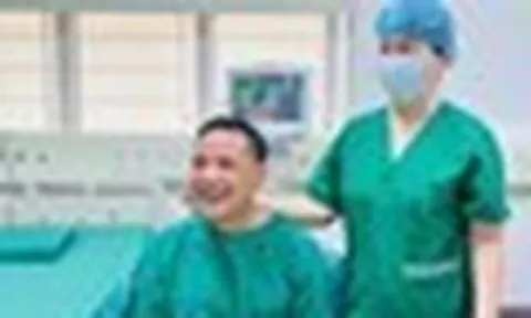 Người đàn ông 2 năm sống nhờ máy thở hồi sinh từ lá phổi hiến của cô gái 22 tuổi