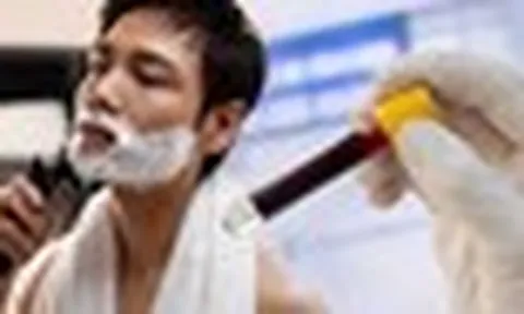 Người đàn ông bất ngờ nhiễm HIV, nguyên nhân được cho là từ một thói quen rất nhiều người có
