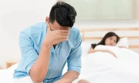 Nhiều nam giới trẻ gặp trục trặc trong ‘chuyện ấy’ dù cơ thể khỏe mạnh: Bác sĩ chỉ ra ‘thủ phạm’ ít ai ngờ