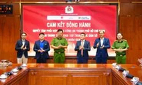 Long Châu - Đối tác y tế duy nhất cùng TP.HCM nhân rộng Trạm Công dân số, đưa y tế số đến 'gần dân, sát dân'