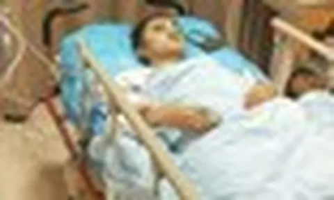 Cô gái 24 tuổi thủng dạ dày vì kiểu uống cà phê cực quen của nhiều người