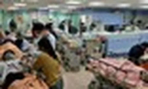 Nam bệnh nhân 25 tuổi gây phẫn nộ khi dùng máu nhiễm HIV "tấn công" 2 nhân viên y tế