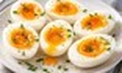 Ăn một quả trứng mỗi ngày có làm tăng mỡ máu?
