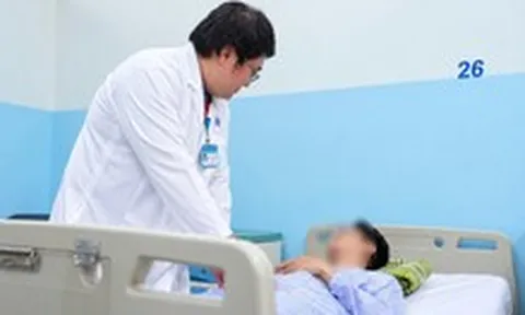 Bị xoắn tinh hoàn, 2 thanh niên nhập viện cấp cứu trong đêm