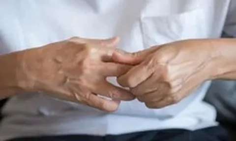 Vitamin K là gì, ảnh hưởng đến máu và xương ra sao?