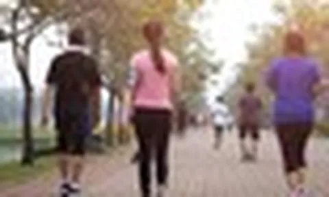 Phát hiện điều đặc biệt về chức năng não ở người đi bộ nhanh