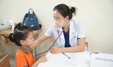 Bộ Y tế đẩy mạnh khám sàng lọc, số hóa dữ liệu sức khỏe học đường