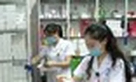 Dự kiến bổ sung thuốc ung thư thế hệ mới vào danh mục bảo hiểm y tế chi trả