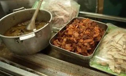 Có vi khuẩn gây bệnh đường ruột trong mẫu bánh mì khiến 46 người ngộ độc
