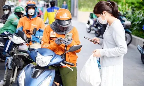 Siết an toàn thực phẩm với đồ ăn online: Cần kiểm soát từ chủ quán, sàn thương mại đến người giao hàng