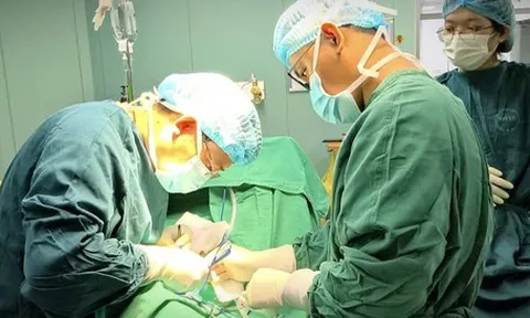 Mất một bên tinh hoàn vì nghĩ ‘chỉ đau một chút rồi khỏi’