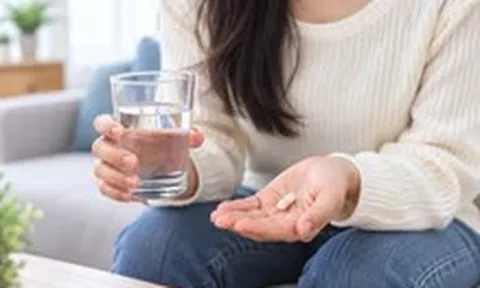 Thời điểm nào uống men vi sinh hỗ trợ tiêu hóa tốt nhất trong ngày?
