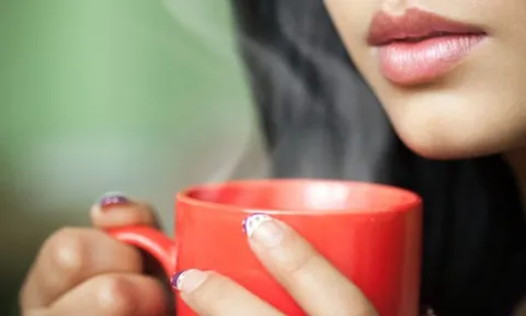 Chuyên gia tiết lộ loại nước tốt nhất cho thận, nhà nào cũng sẵn