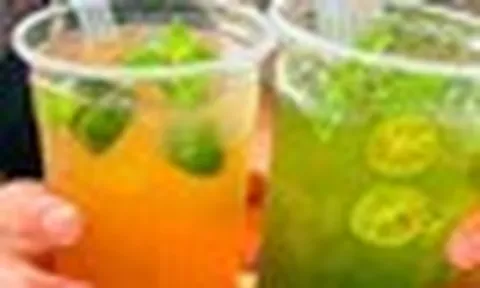 1 loại đồ uống "phá gan" nhanh hơn ăn thịt mỡ: "Vạn người mê", nhiều người không ngờ vì... quen quá