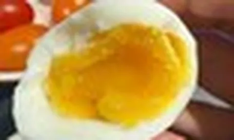 Người phụ nữ ăn đều đặn 1 quả trứng gà luộc mỗi sáng để "cứu gan", 1 năm sau đi khám nhận kết quả bất ngờ