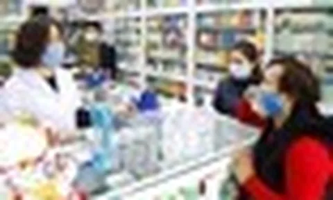 Tất cả người dân hay tự mua thuốc ở các hiệu thuốc chú ý thông báo liên quan đến BHYT