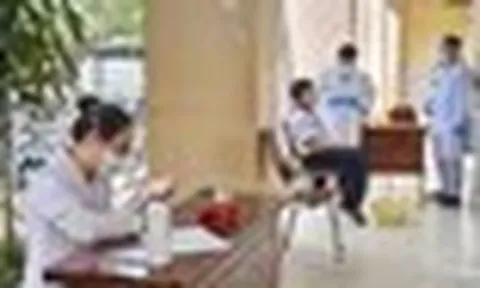 Từ vụ 3 học sinh mắc não mô cầu nguy hiểm: Bác sĩ cảnh báo khẩn