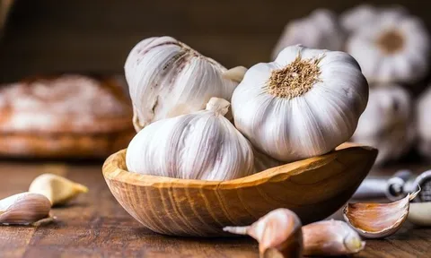 Người thích ăn tỏi mỗi ngày cần chú ý điều này