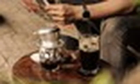 4 lời khuyên cho những người có thói quen uống cà phê vào buổi tối