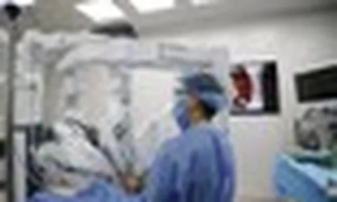 Đề xuất giải pháp chặn mua bán lòng vòng để nâng giá thiết bị y tế