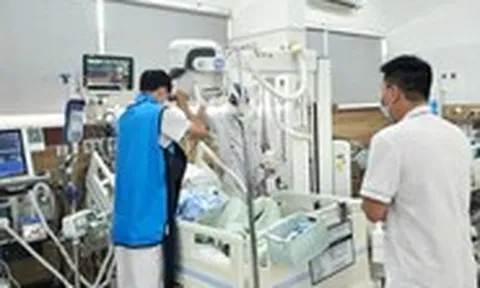 Vụ cháy nhà khiến bé 16 tháng tuổi tử vong, hai vợ chồng ngộ độc nặng
