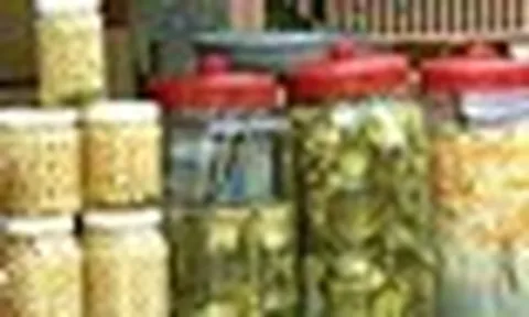 5 lưu ý ăn dưa, cà muối không hại sức khỏe