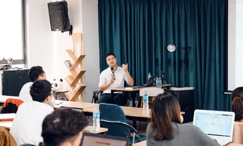 Hành trình từ những vấp ngã đến kinh doanh số thành công của CEO Huân Phạm