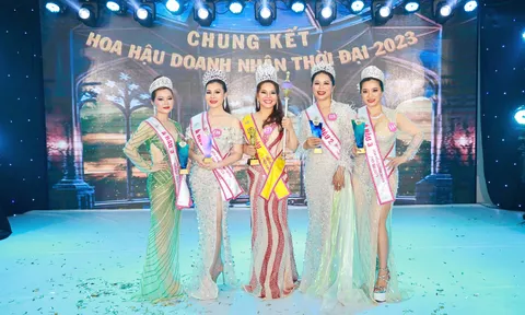 Doanh nhân Lê Thị Hải Hà giành vị trí Á hậu 2 tại cuộc thi Hoa hậu Doanh nhân Thời đại 2023