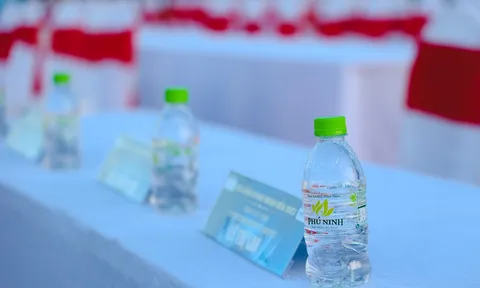 Thương hiệu nước khoáng Phú Ninh đồng hành cùng Hoa hậu Doanh nhân Biển 2023