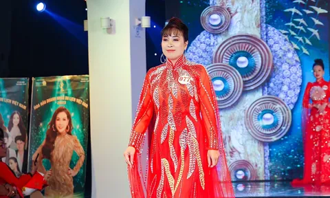 Nguyễn Tuyết Vân thắng giải Người đẹp được yêu thích nhất Hoa hậu Doanh nhân Du lịch Việt Nam 2023