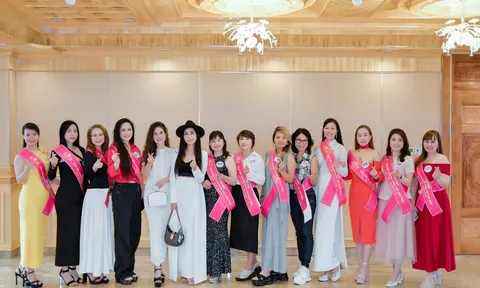 Dàn thí sinh Hoa hậu Doanh nhân Việt Nam 2024 tự tin khoe sắc trước ống kính truyền thông