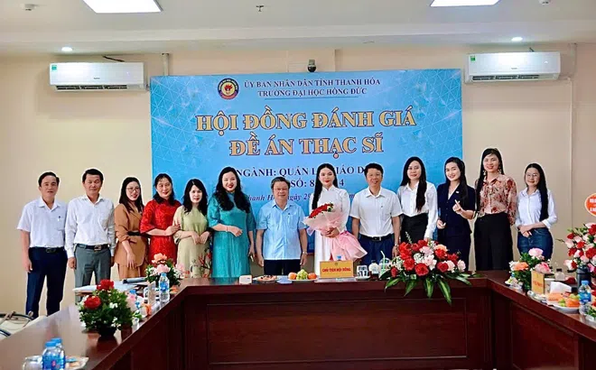 Á hậu Quách Thị Thân xuất sắc bảo vệ thành công đề án thạc sĩ: Biểu tượng của nhan sắc, trí tuệ và bản lĩnh phụ nữ Việt